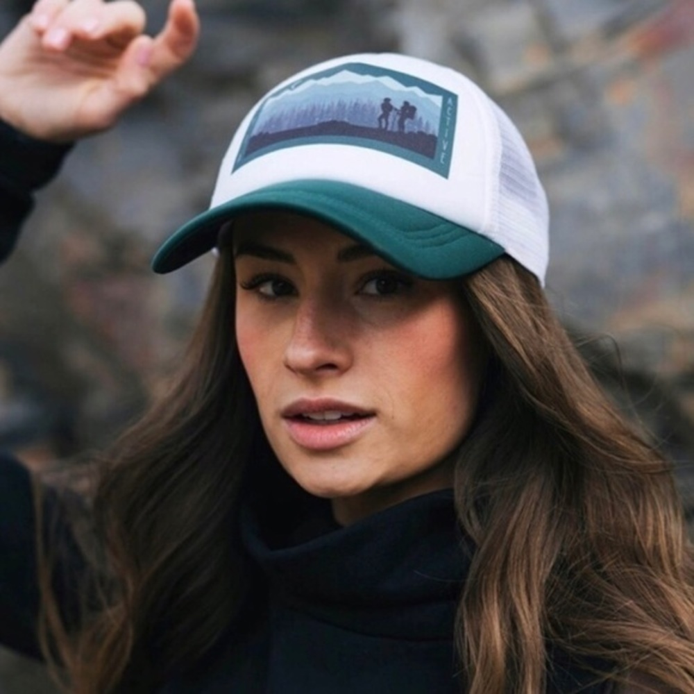 ZYIA Forest Green and White Adventure Cap